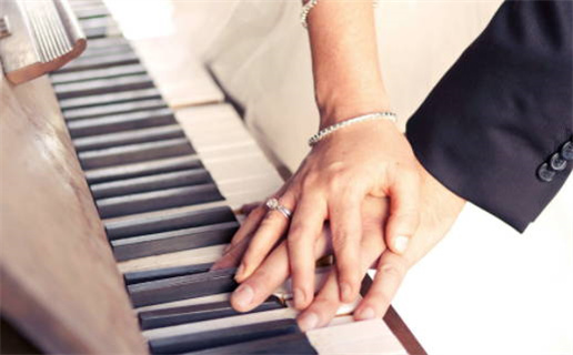 2026年农历三月十七是不是结婚吉日 办喜事吉利吗 2026年农历三月十七是不是结婚吉日 办喜事吉利吗