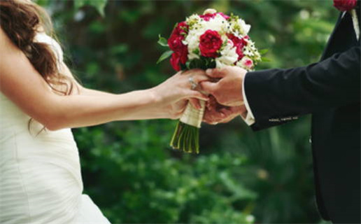 2027年农历二月廿二结婚好不好 今日办婚礼好不好