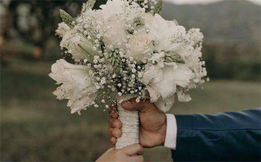 2029年农历二月初十是不是领证吉日 今日登记结婚好吗